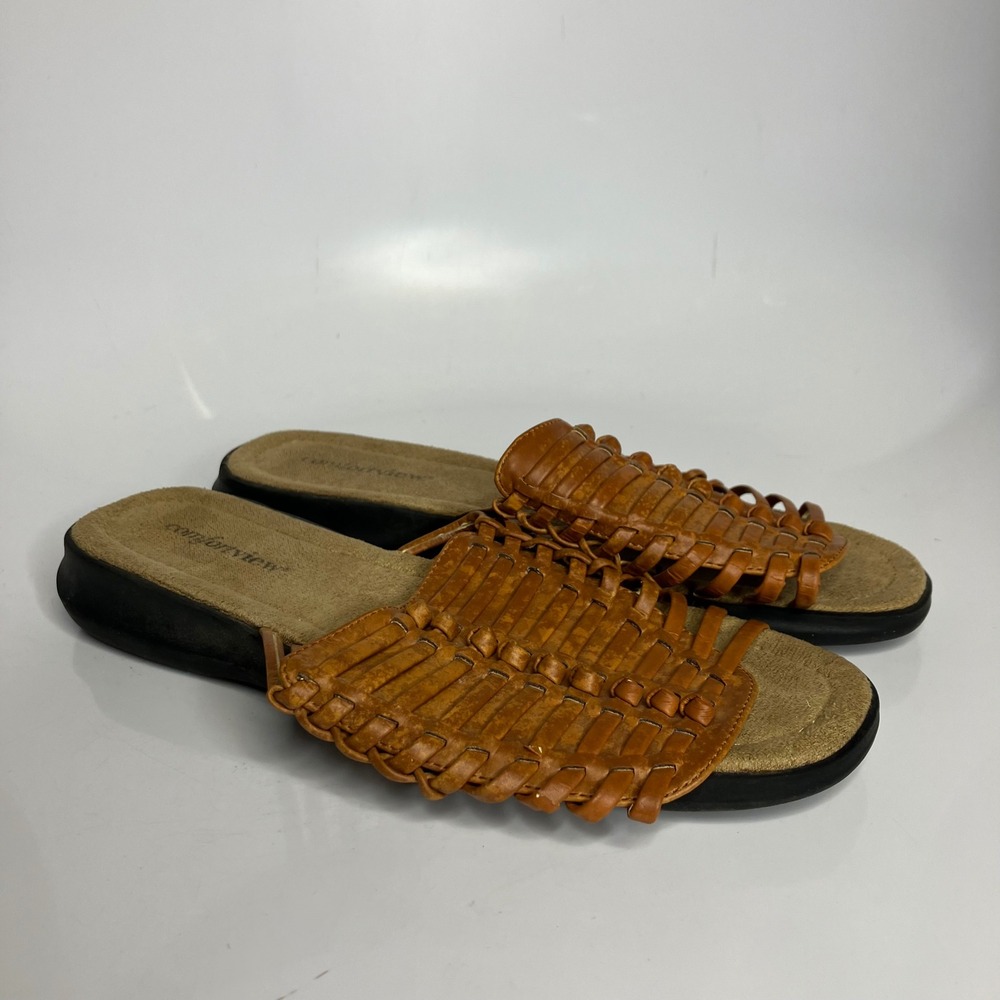 Comfort view tan woven faux leather slides slip on sandals approx women's size 9